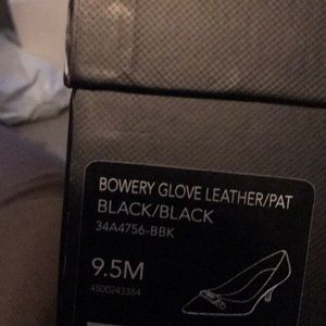 COPY - Coach Bowery Glove Leather Black heels new…